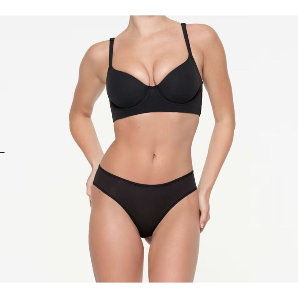 NEW SKIMS Fits Everybody Full Coverage Back Smoother Bra Onyx Black 32DDD 32F 3D - Picture 1 of 4